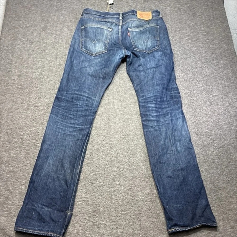 Levis distressed